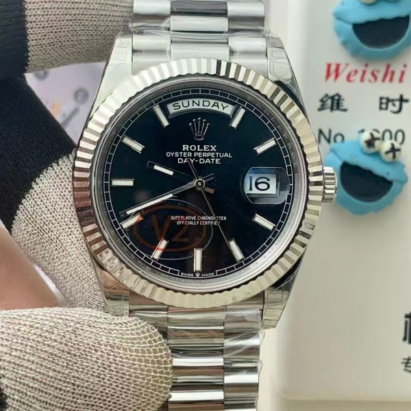 VS Factory Rolex Day-Date 40 White Gold Black Dial (228239) V2 — front product view