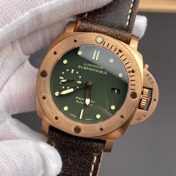 VS Factory Panerai Submersible 47mm1950 Matte Olive Green Dial Bronzo Bezel Brown Leather Strap… — detail view 2