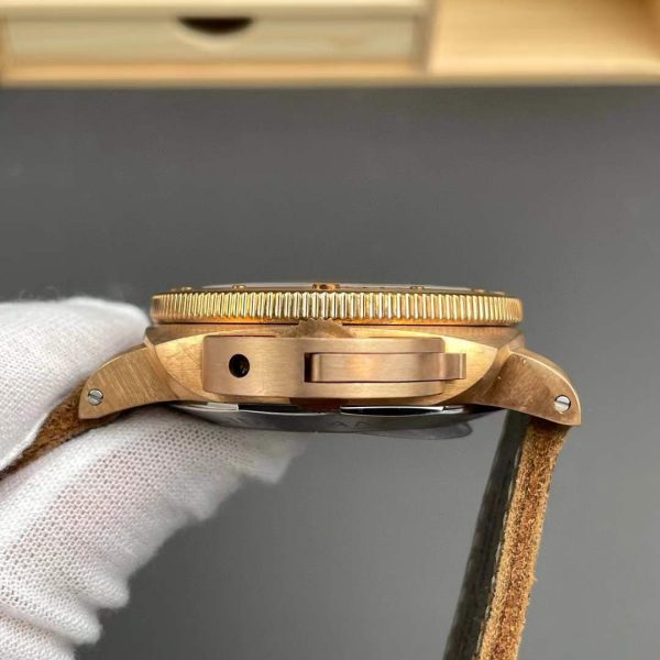 VS Factory Panerai Submersible 47mm1950 Matte Olive Green Dial Bronzo Bezel Brown Leather Strap… — detail view 6