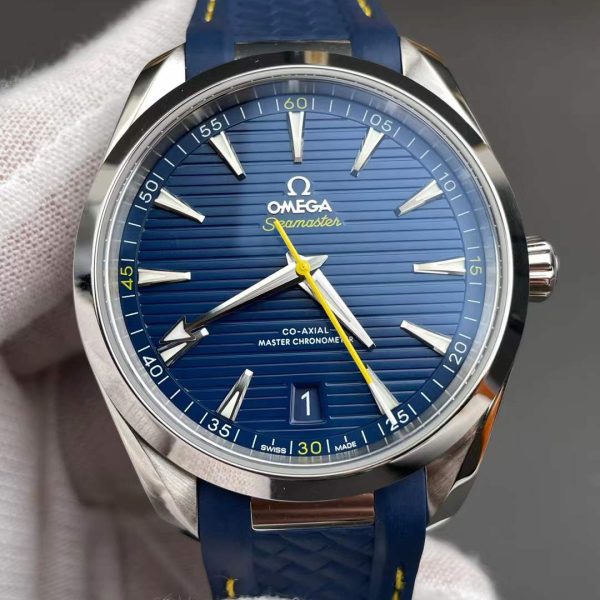 VS Factory Omega Seamaster Aqua Terra 150M 41mm Blue Dial Smooth Bezel Yellow Seconds Hand… — detail view 3