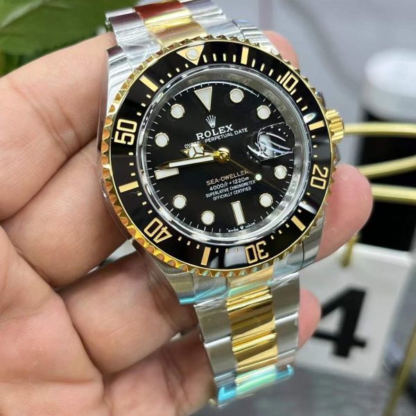 VS Factory Rolex Sea-Dweller 43mm Two-Tone Yellow Gold Black Dial Ceramic Bezel Oyster Bracelet (126603) — detail view 4