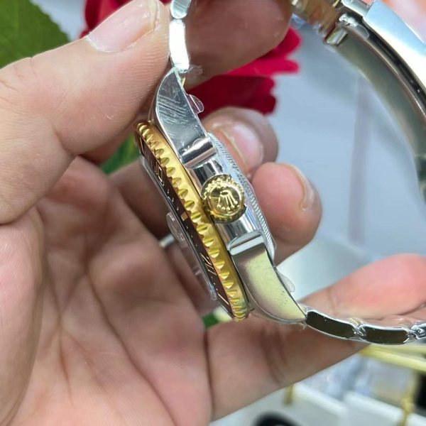 VS Factory Rolex Sea-Dweller 43mm Two-Tone Yellow Gold Black Dial Ceramic Bezel Oyster Bracelet (126603) — detail view 6