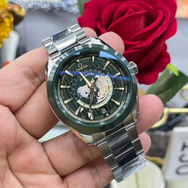 VS Factory Omega Seamaster Aqua Terra 150M GMT Worldtimer 43mm Green Dial Green Ceramic Bezel… — detail view 9