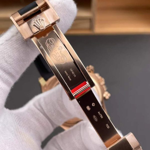 VS Factory Rolex Cosmograph Daytona 40mm Sundust Dial Everose Gold Rubber Strap (126515LN) — detail view 5