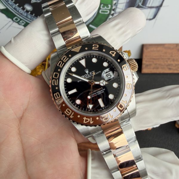VS Factory Rolex GMT-Master II “Root Beer” Two-Tone Everose Gold Brown/Black Oyster Bracelet (126711chnr) — detail view 2