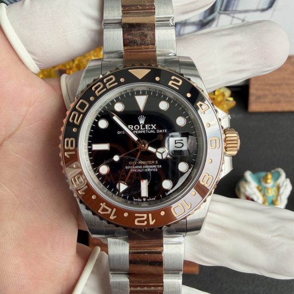 VS Factory Rolex GMT-Master II “Root Beer” Two-Tone Everose Gold Brown/Black Oyster Bracelet (126711chnr) — detail view 1
