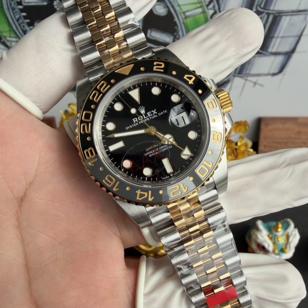 VS Factory Rolex GMT-Master II Two-Tone Yellow Gold Black/Grey Ceramic Bezel Jubilee Bracelet… — detail view 3