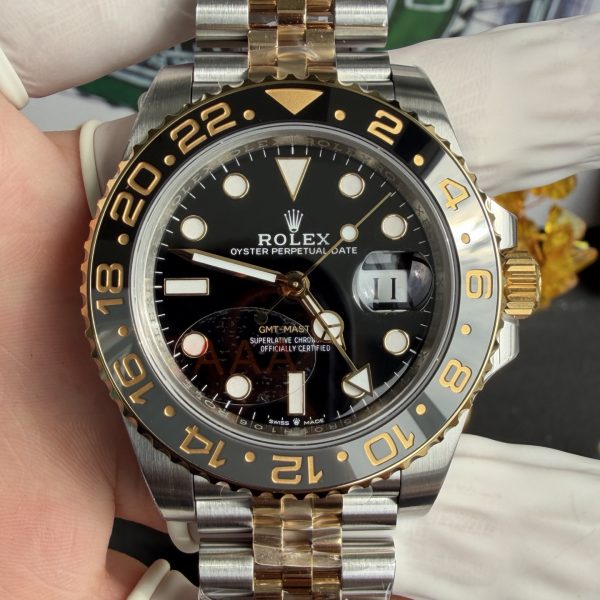 VS Factory Rolex GMT-Master II Two-Tone Yellow Gold Black/Grey Ceramic Bezel Jubilee Bracelet… — detail view 1