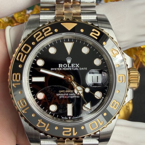 VS Factory Rolex GMT-Master II Two-Tone Yellow Gold Black/Grey Ceramic Bezel Jubilee Bracelet… — detail view 7