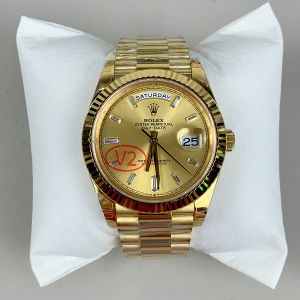 VS Factory Rolex Day-Date 40 Yellow Gold Champagne Baguette Diamond Dial (228238) V2 — front product view
