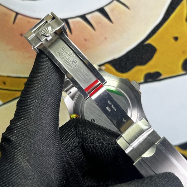 VS Factory Rolex Yacht-Master Titanium 42mm Black Dial (226627) — detail view 5