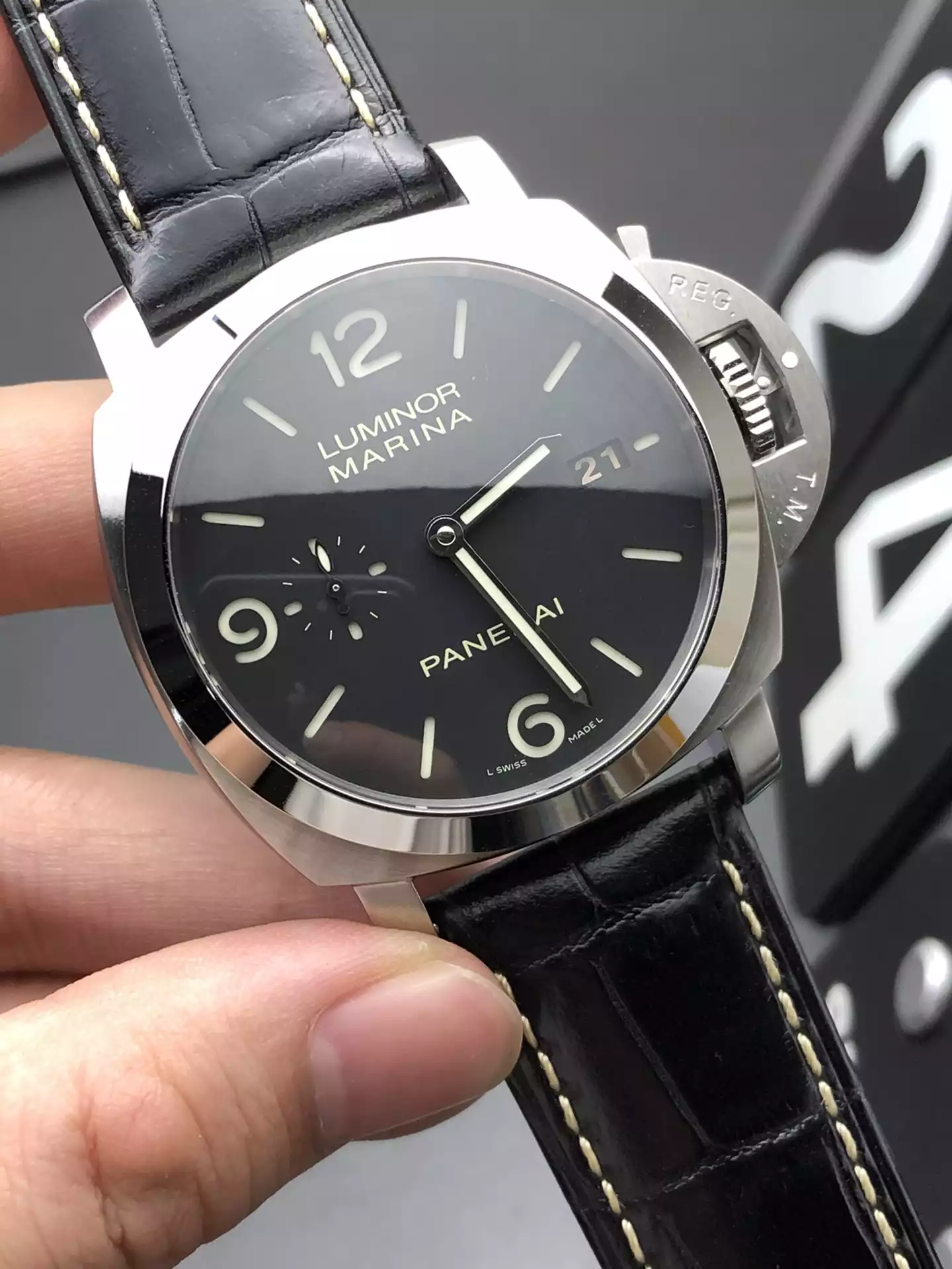 Panerai Luminor PAM00312 VSF Replica Watch — 44mm, Black Dial, Leather, P.9000 - Image 2
