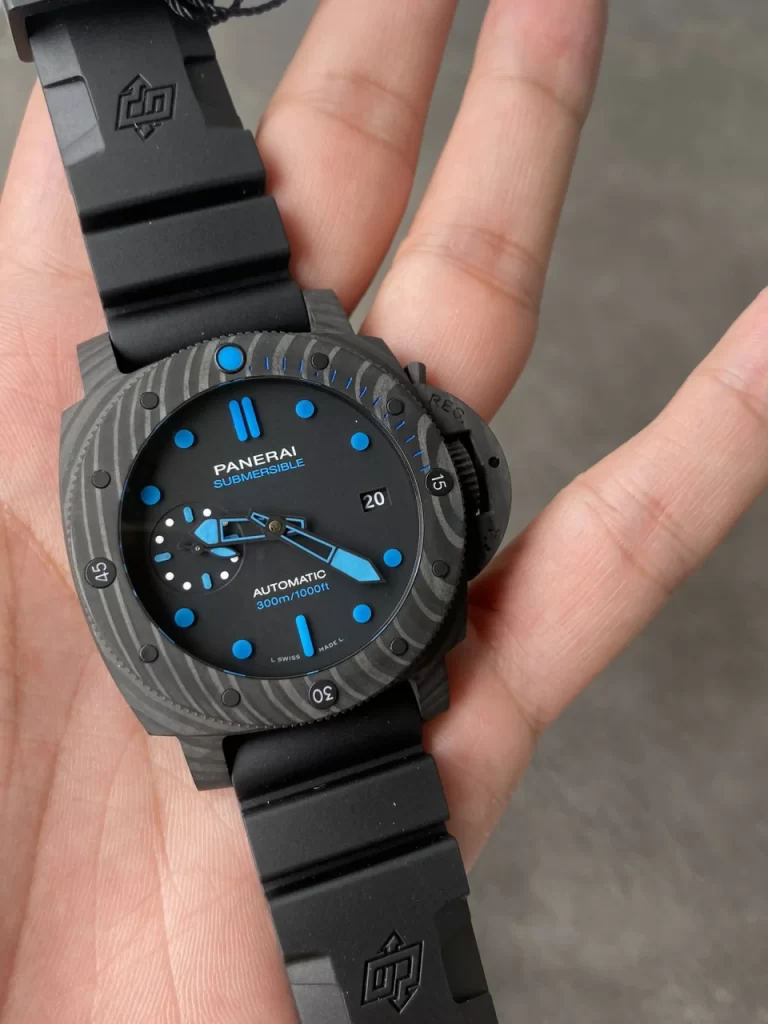 Panerai Submersible PAM00960 VSF Replica Watch — 42mm, Black Dial, Blue Markers, Carbotech, Rubber, P.9000 - Image 3