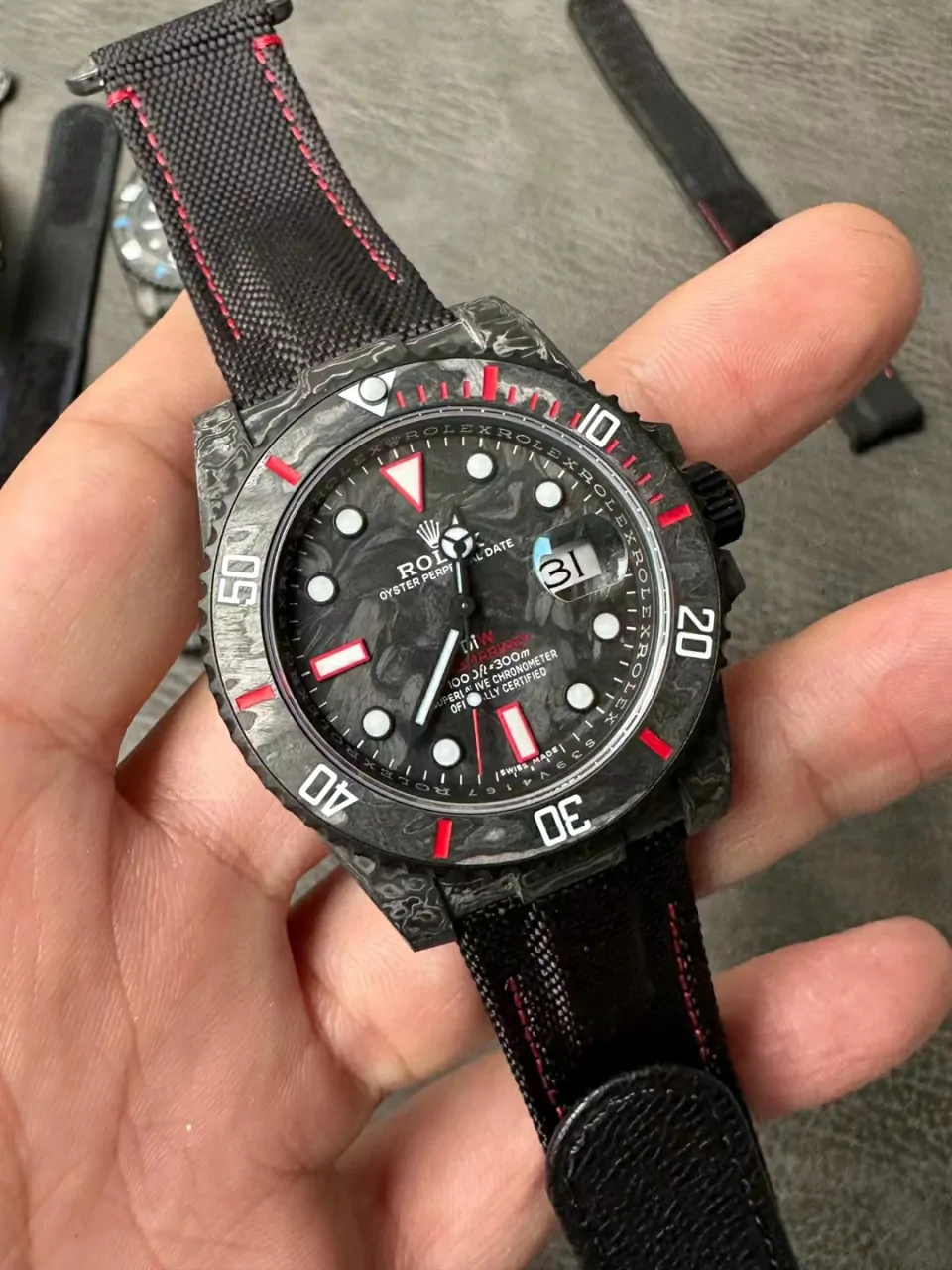 Rolex Submariner VSF Replica Watch — Forged Carbon Dial, Nylon, DiW Carbon Red Element, DD3135 - Image 3